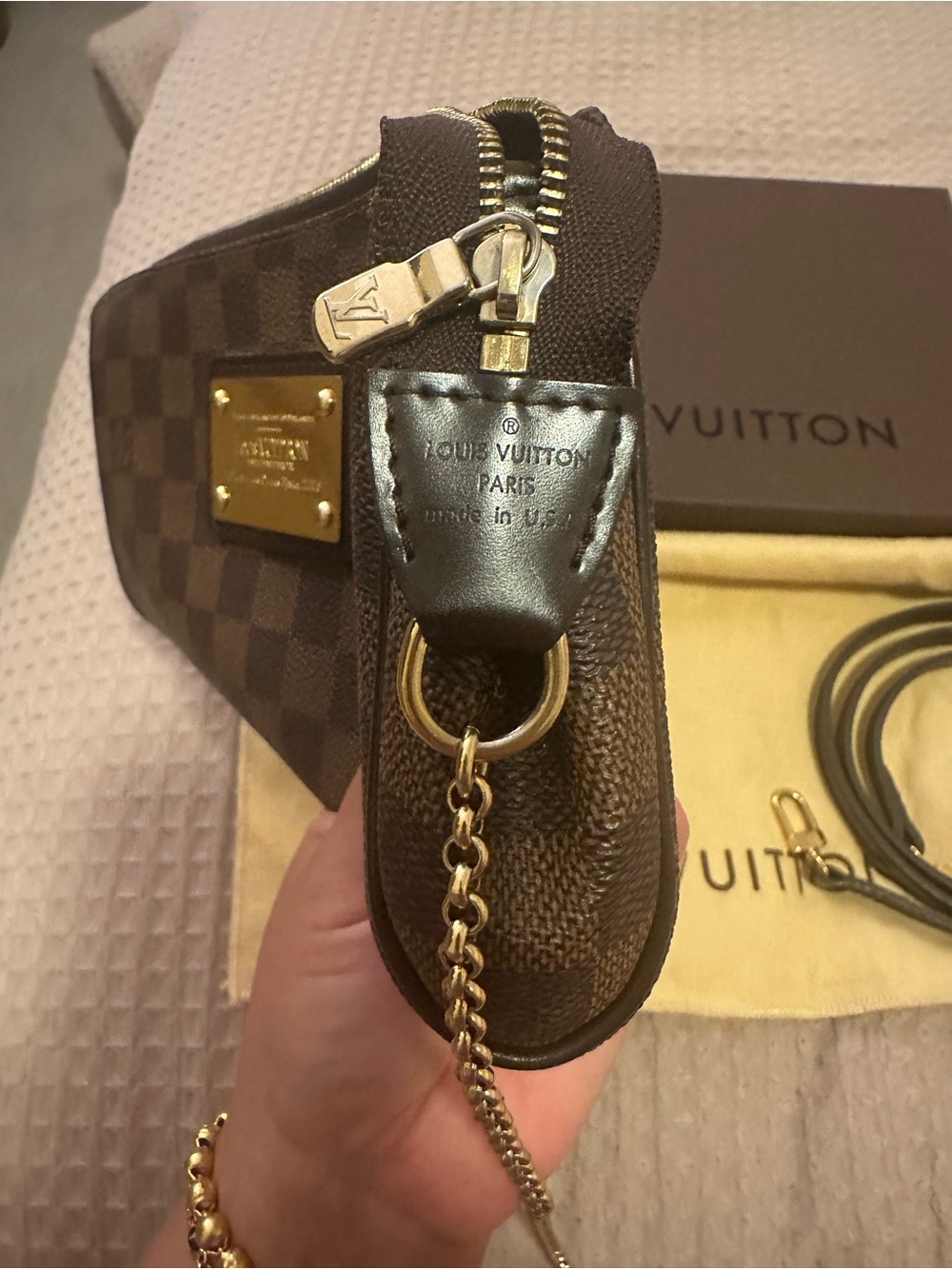 Louis Vuitton Damier Ebene Brown & Gold Shoulder Bag - Picture 13 of 14